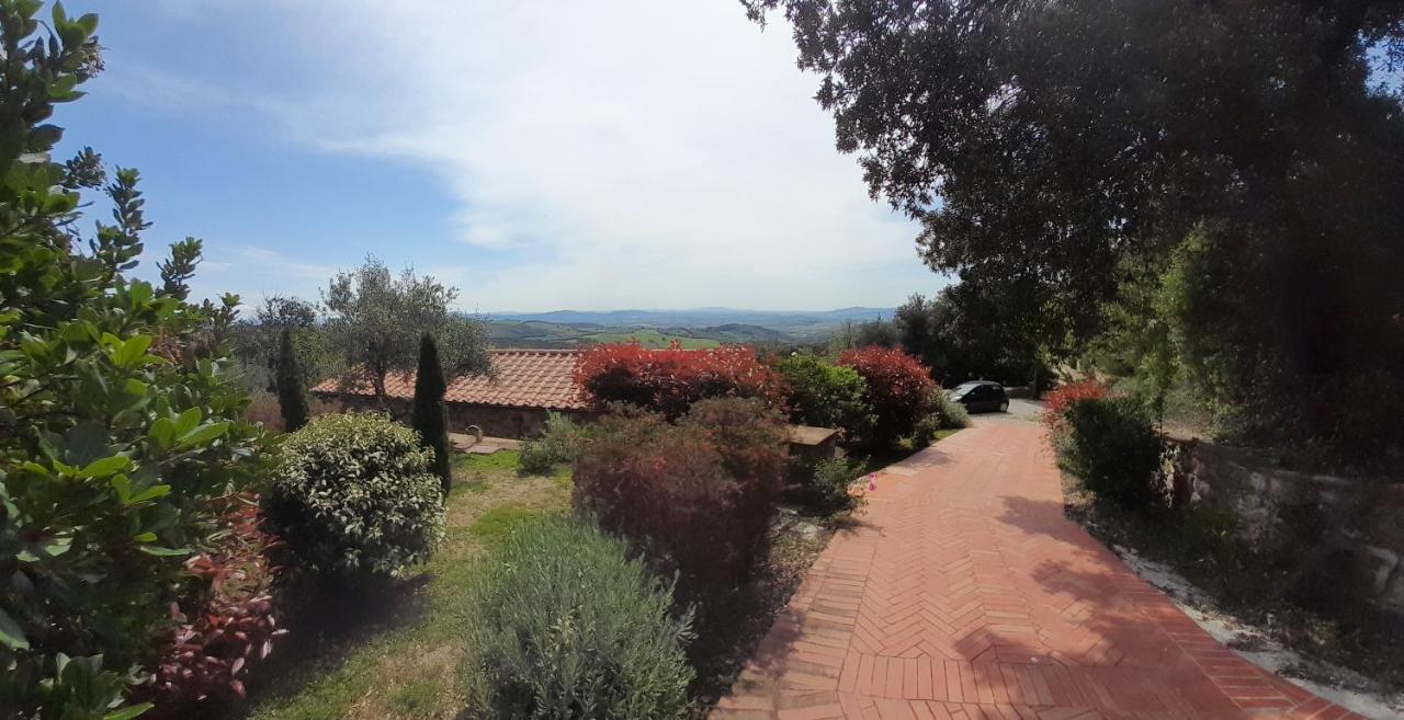Casa Di Campagna In Collina Tatti Exterior foto